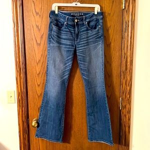 American Eagle Super Stretch Kick Boot Jeans, Size 14 Long